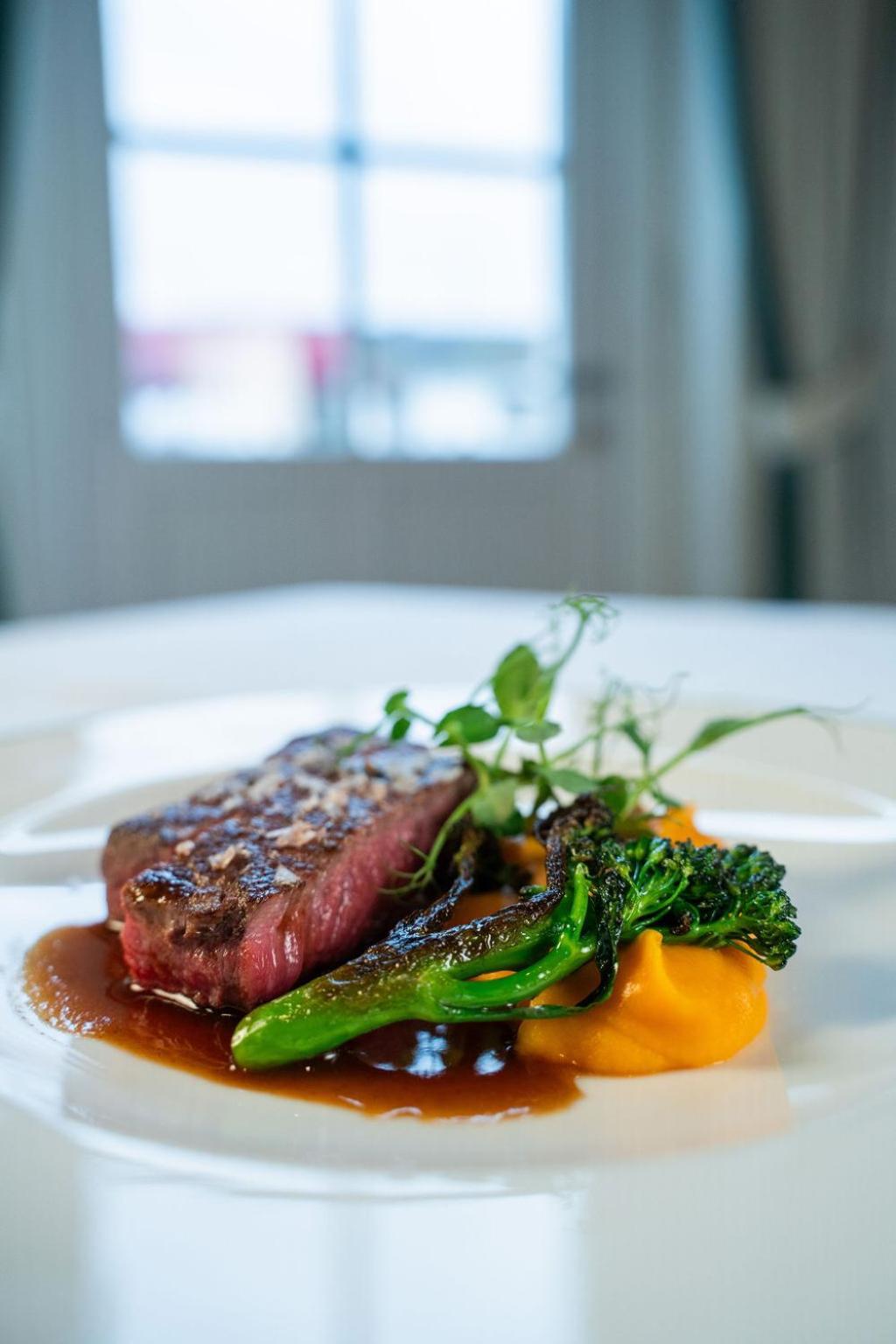 Gut Altholz Landhotel Und Restaurant Hutter Plattling Luaran gambar